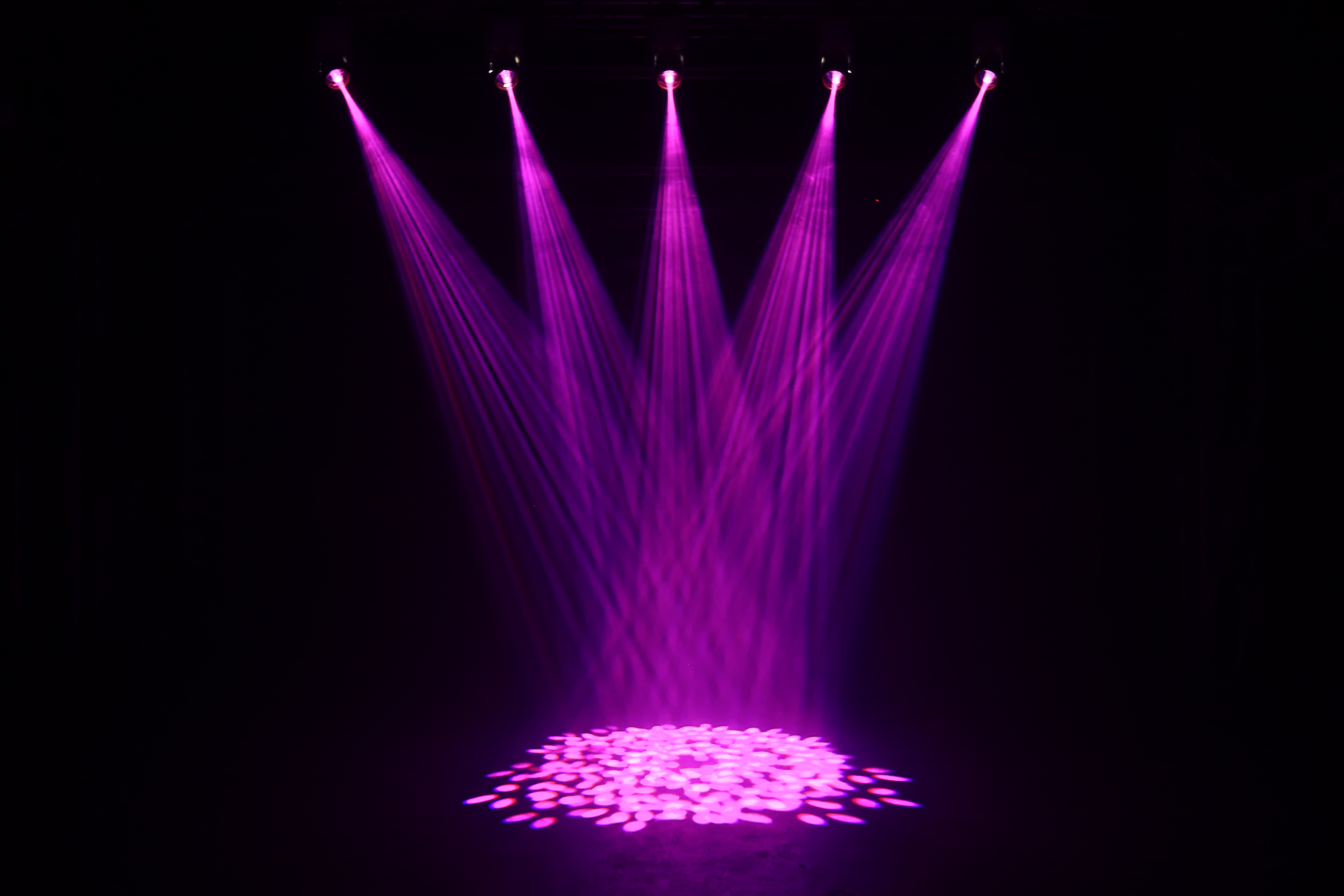 50000 Hour Working Lifetime 120w Mini Spot Beam Wash Moving Head LED COB Stage Light