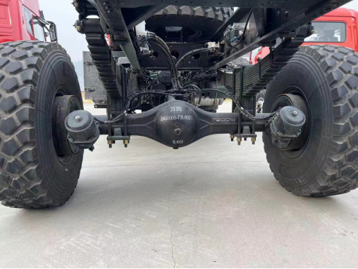 4x4 Cargo Truck Dongfeng Fence Lorry Truck Leaf Spring 10 Tons Loading Bad Road Driving Euro 5