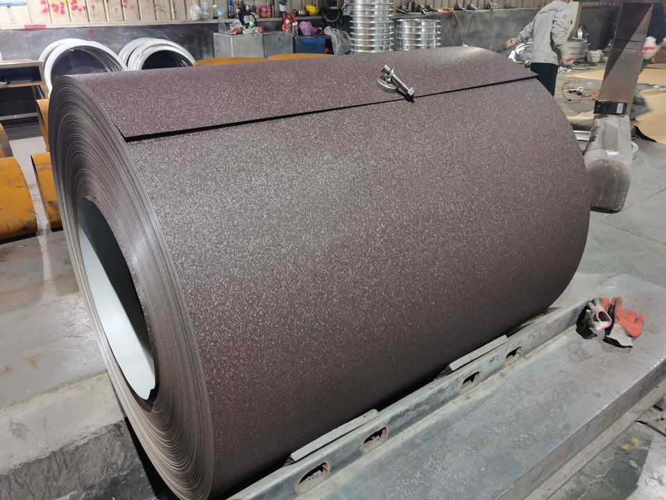 Corrugated Matt Textured Steel Sheet RAL8017 PVDF 40-years Z275 PPGI PPGL AZ150 0.60 HDP Metal Roof