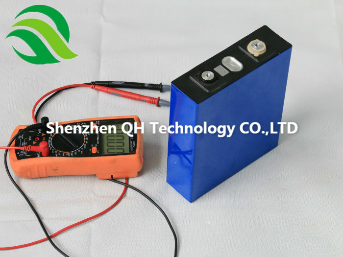 High Capacity Car Battery Ups System 12V0lt 150Amp Solar Home Energy System
