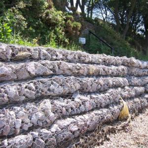 Wholesale Iso 1*2*1m Zinc Content 50-150g/M2 Welded Gabion Baskets from china suppliers