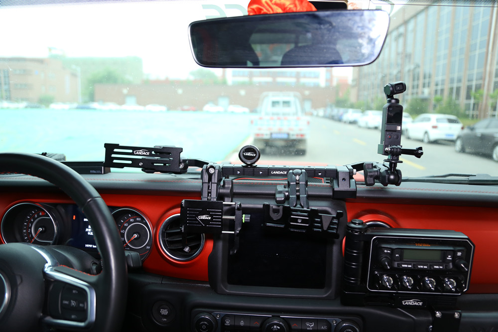 OEM Accepted Aluminum Alloy Center Console Mobile Phone Bracket for Jeep WranglerJL