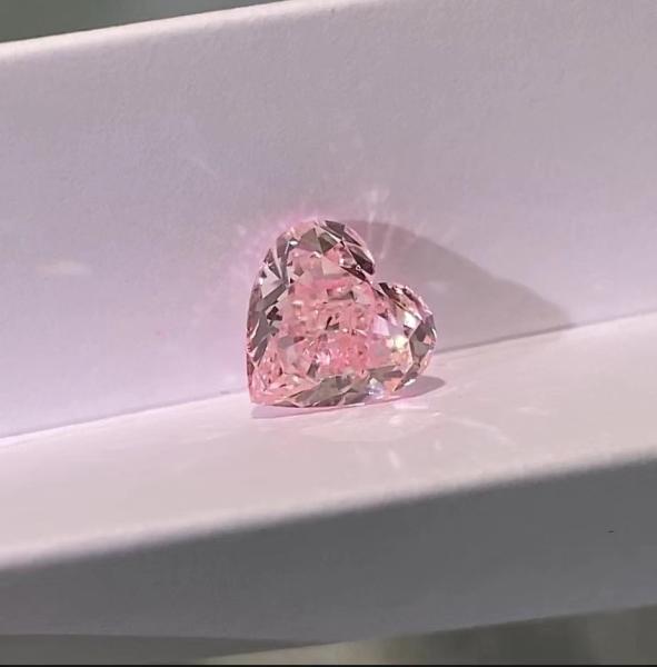 Synthetic CVD Lab Grown Pink Diamonds Heart Shape 2.5ct-3.0ct