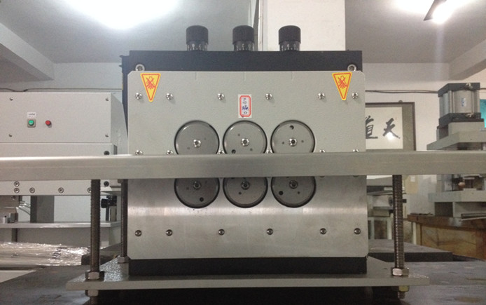 110V 220V Pneumatic Multi Blades V-Cut PCB Separator