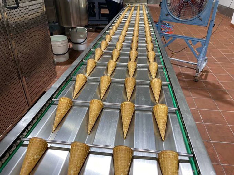 Commercial Household Waffle Making Machine 10kg/Hour Gas Consumption