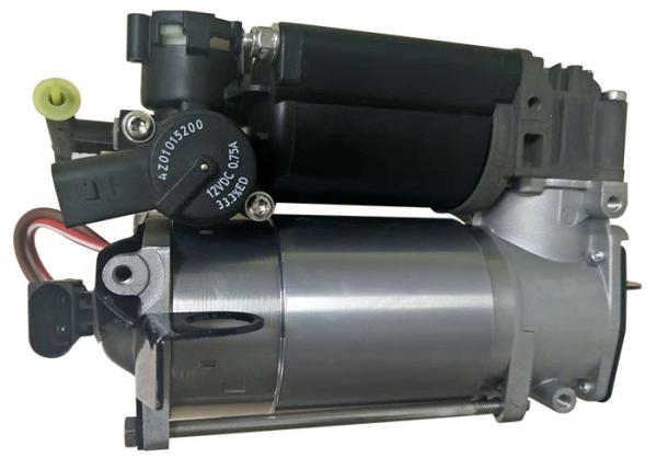 Auto Parts Air Suspension Compressor For Mercedes - Benz W211 High Performance