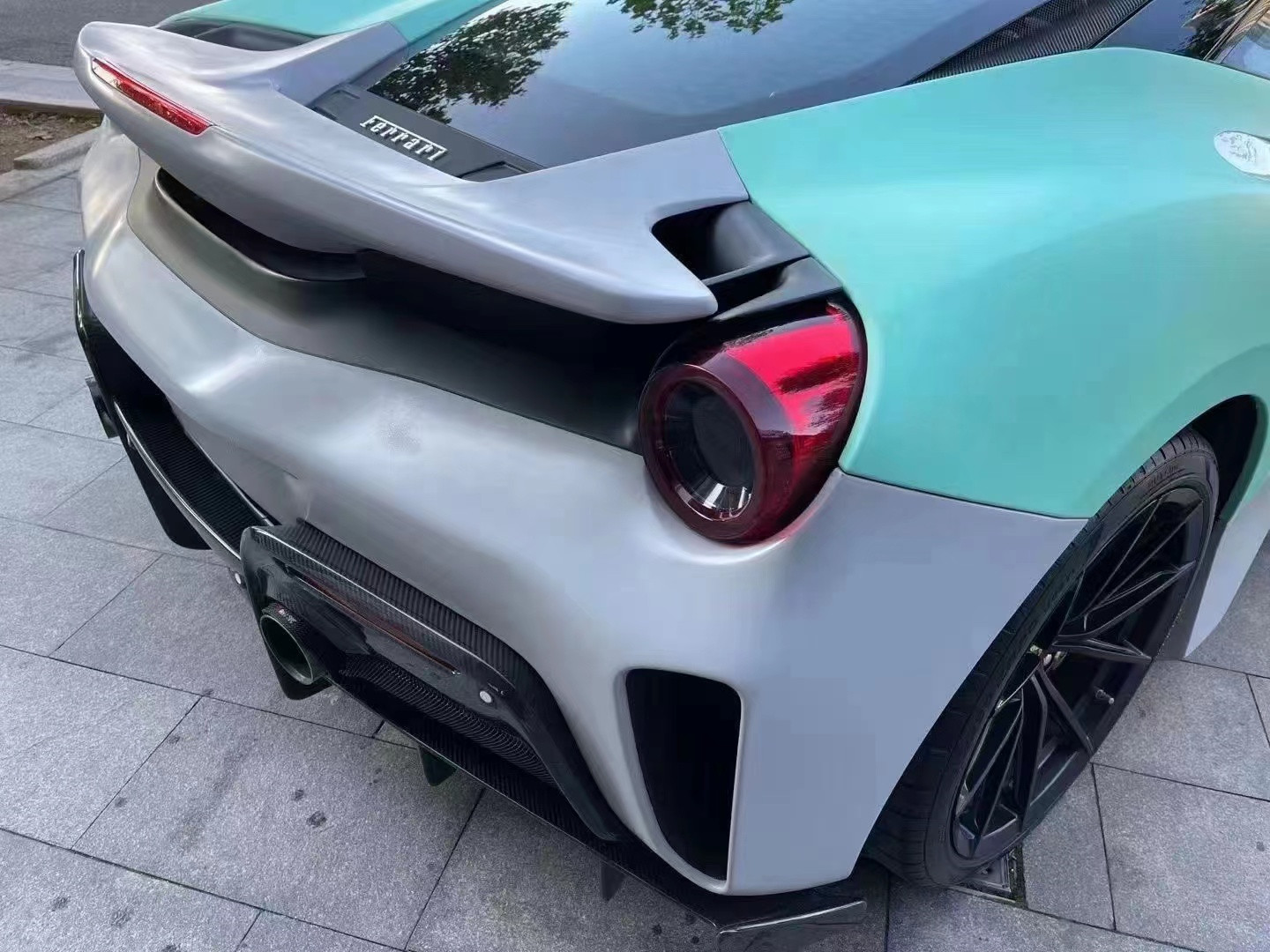 Auto Parts ForFerrari 488 Body Kit 488 Upgraded PistA-style Front and Rear Bumper Bonnet Spoiler Carbon Fiber Body Kit