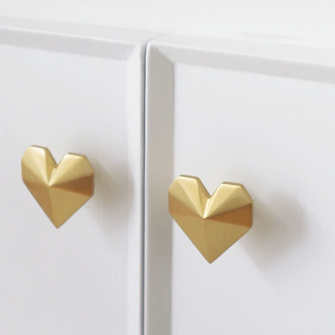 Heart Shaped Brass Furniture Hardware Handle Yellow