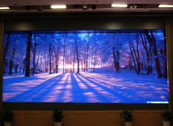 P7.62 Inside IE Slim LED Display Rental Colorful Screen 1 / 16 Scanning Driving