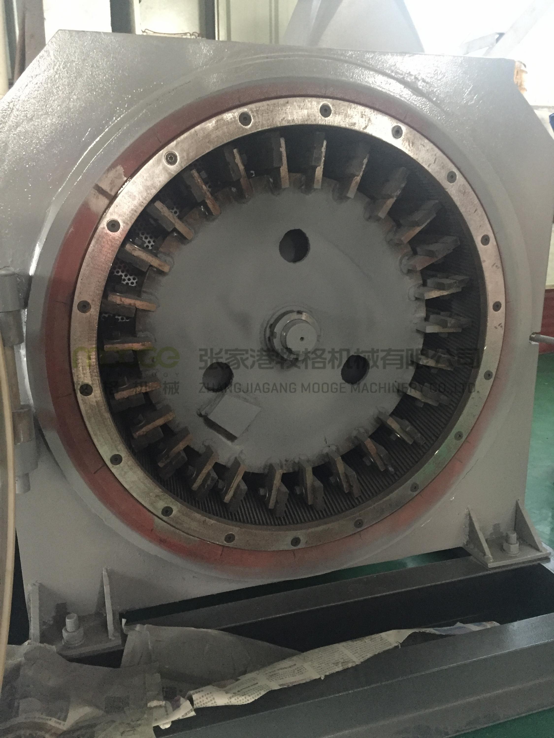 PP PE EVA Plastic Pulverizer Machine PVC Plastic Crushing Mill