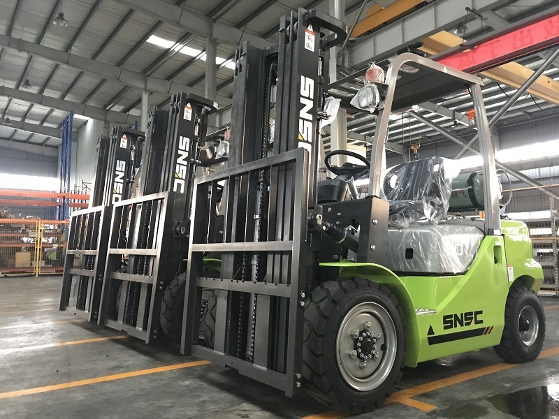 1.5t 2t 2.5t 3t 3.5t LPG Gasoline Forklift Supplier