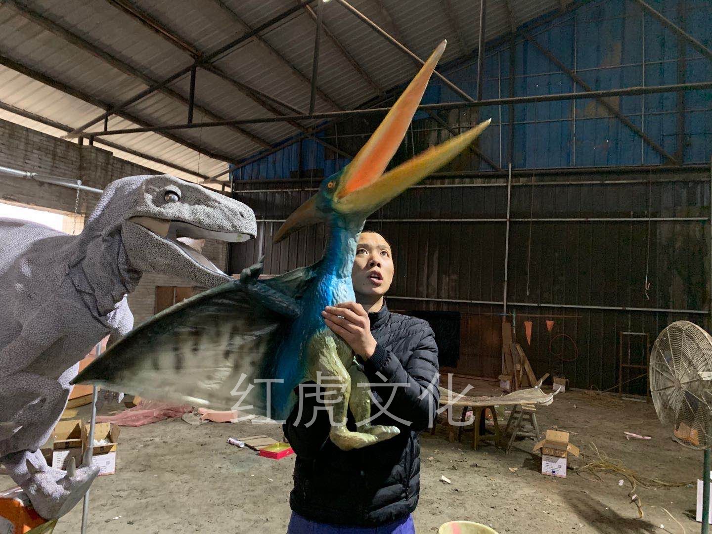 Life Size Realistic Dinosaur Puppet , Jurassic Park Pterosaur Hand Puppet