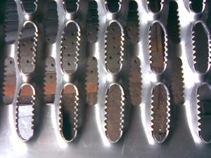 Wholesale Light Weight Anti Skid Metal Plate / Anti Slip Metal Stair Treads from china suppliers
