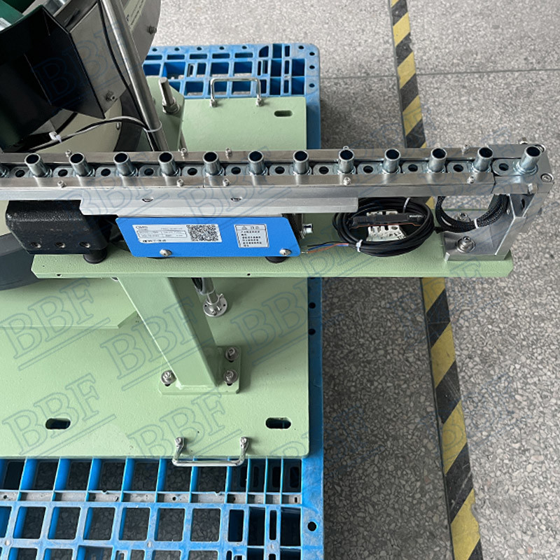 Vibratory Automatic Bowl Feeder Iron Plate Steel Pipe Vibration Bowl Feeder Bolts