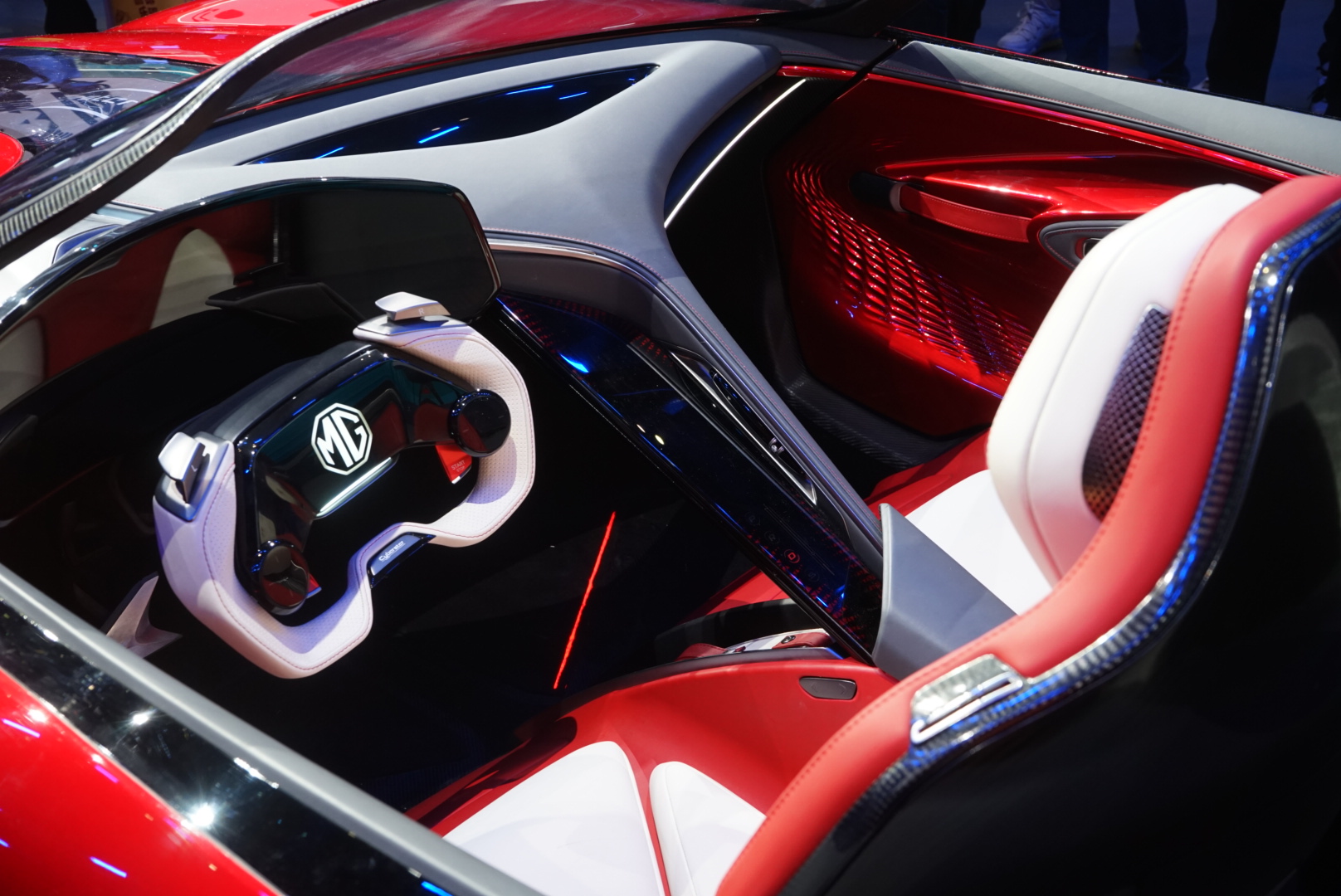 Electric Vehicle Energy Sedan Ev Cars Morris Garages Roadster Coupe 2 Seaters MG Cyberster 4WD