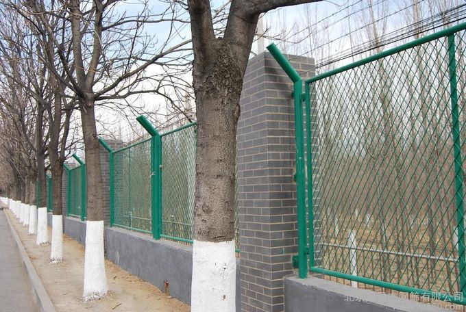 Aluminium Expanded Wire Mesh , Decorative Expanded Metal Mesh 0.3mm-8mm Thickness