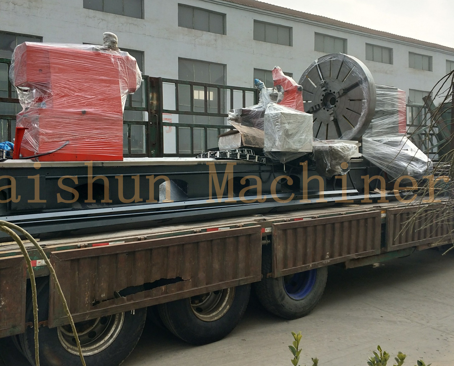 Low price CW61200 conventional lathes gap-bed lathe machine for sale