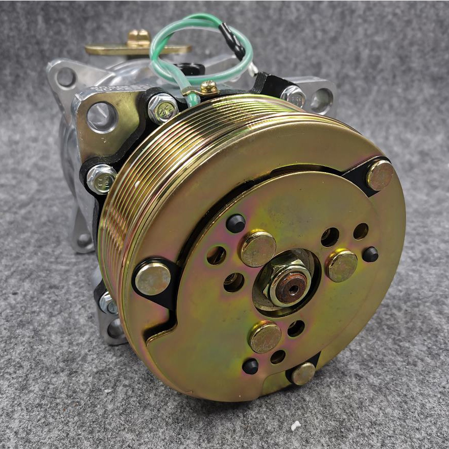 200V77970-7028 Air Conditioning Compressor 24V SINOTRUK HOWO SITRAK 4110002120169