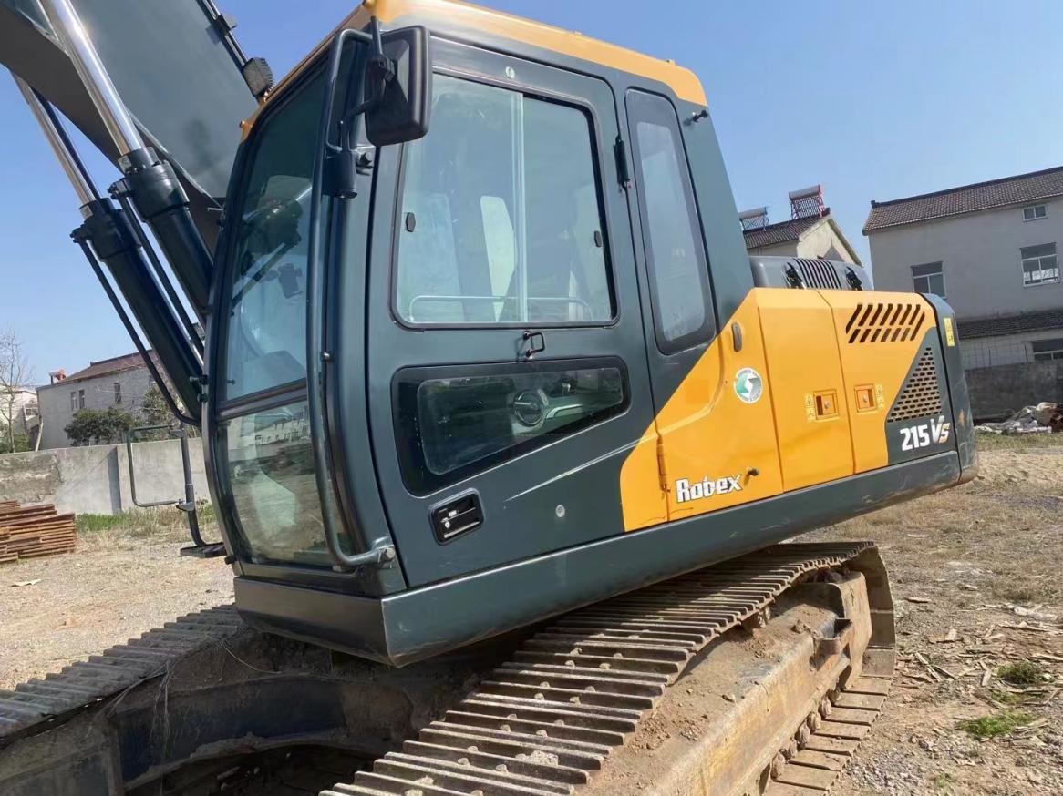 21ton Used Hyundai Excavators 215vs Machine Bucket 0.92 Cubic Meters Sell Excavator