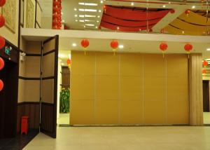 Wholesale Star Hotel Acoustic Exterior Sliding Door Folding Internal Doors For Hotel from china suppliers