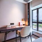 Anti-Fouling Leather Seat Cushion for Modern Luxury Apartment Furniture in