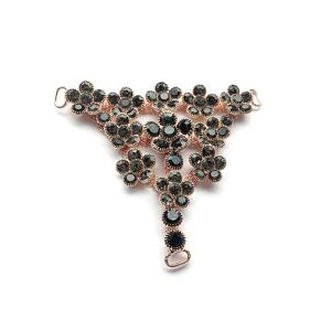 Wholesale Europe Style T Shape Metal Shoe Buckles Flower Pattern For Ornament from china suppliers