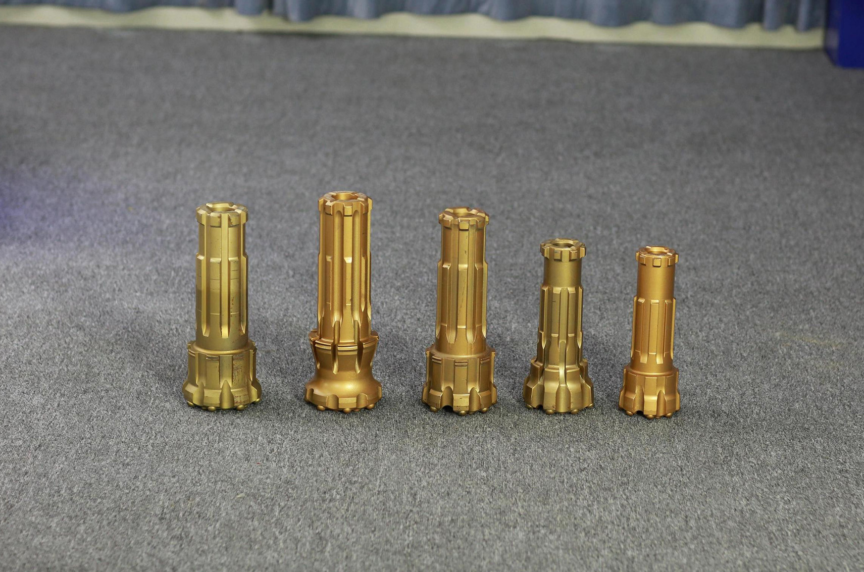 5 Inch 133mm DTH Hammer Bits Good Abrasive Resistance Long Service Span