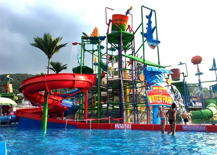 Anti UV Aqua Playground Commercial Fiberglass Water Slides