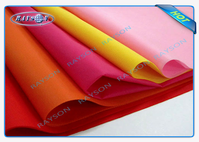 Spunbonded Polypropylene Nonwoven Fabric Tablecloth Red White Table Cover
