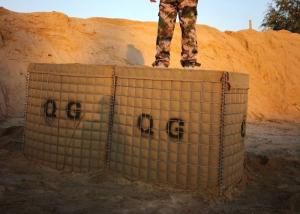 Wholesale Sand Filled Recoverable 50x50mm Military Hesco Barriers from china suppliers