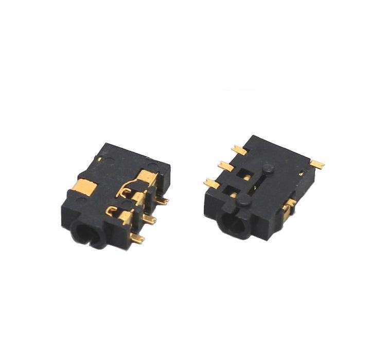 Phone jack