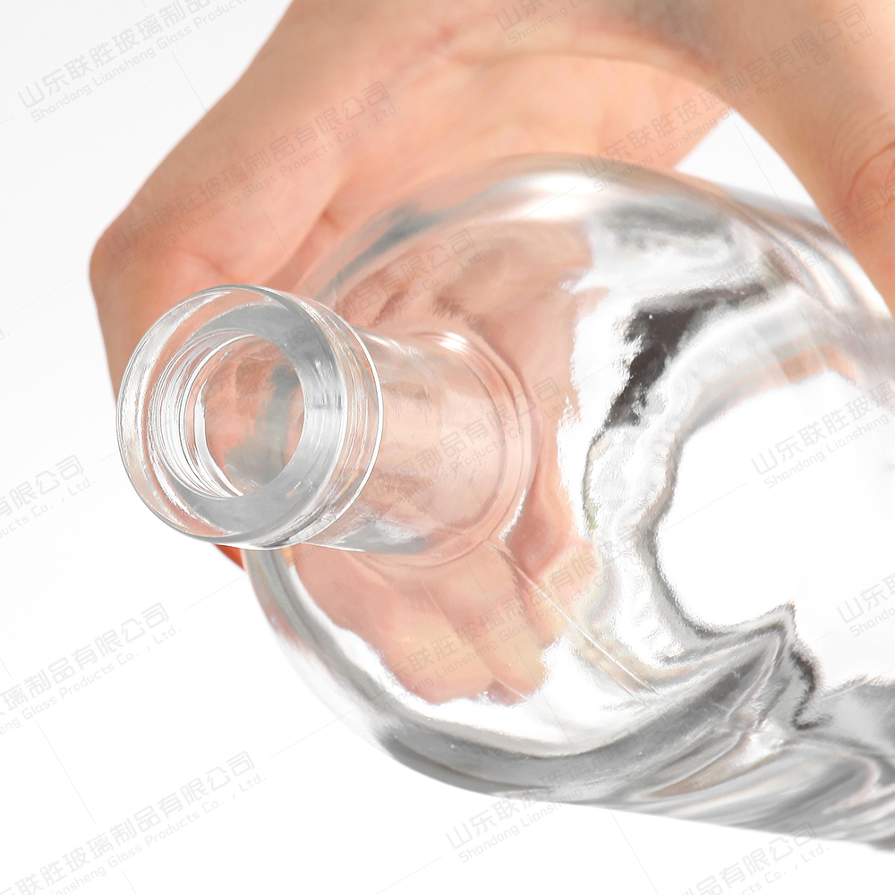 Rubber Stopper Sealing Type Glass Bottle for Customied Liquor Wine Whisky Vodka Gin