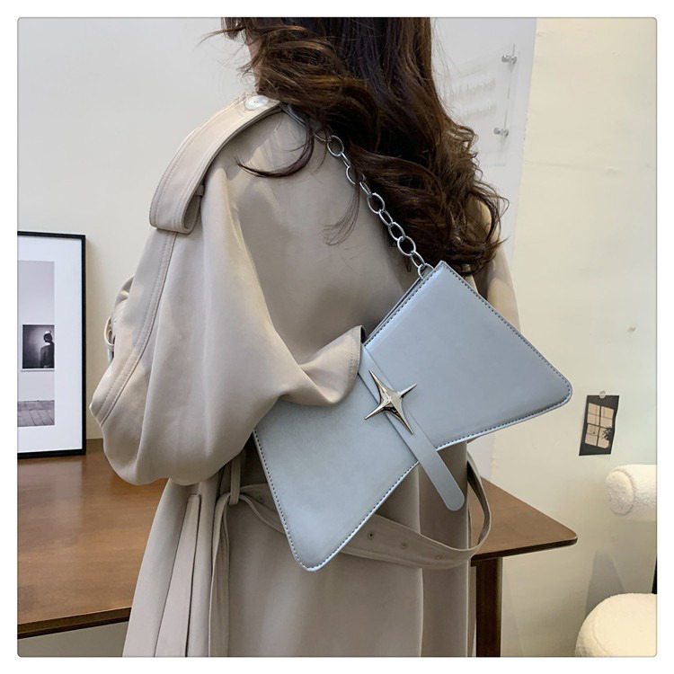 Custom Logo 2024 Trendy Purse Thick Chain Small Tote Shoulder Bags for Women Handbag