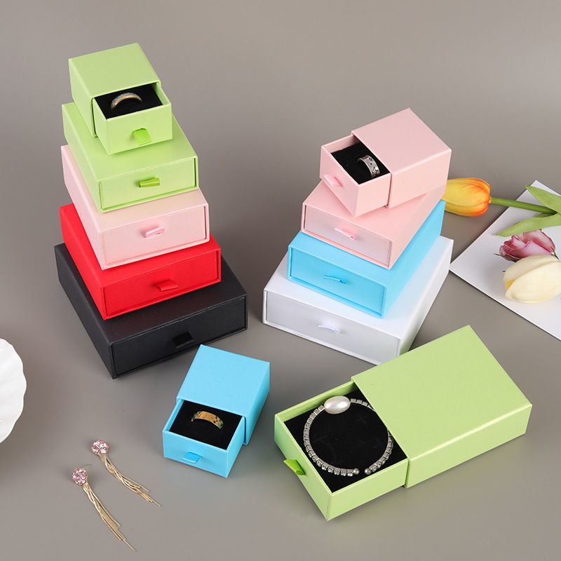 Foam Insert Lid and Base Cardboard Paper Packaging Gift Box, Luxury Ring Necklace Jewelry Box