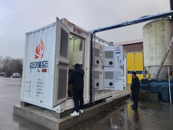 IEC Certified Integrated Battery Storage Cabinet IP55 1182kWh Capacity 18500kg