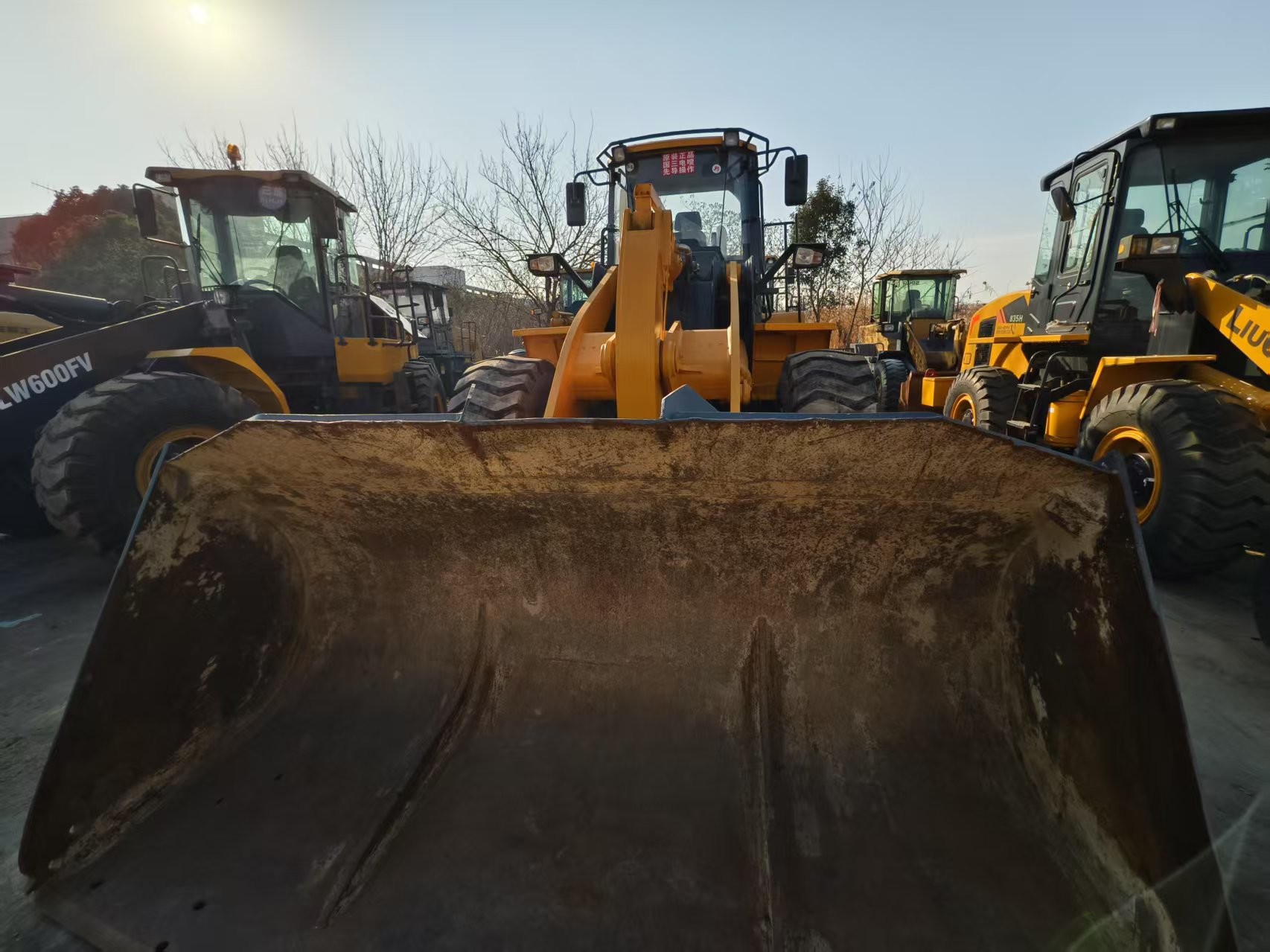 Six Tons Front Wheel Loader Construction Equipment LIUGONG 862 870H 862H