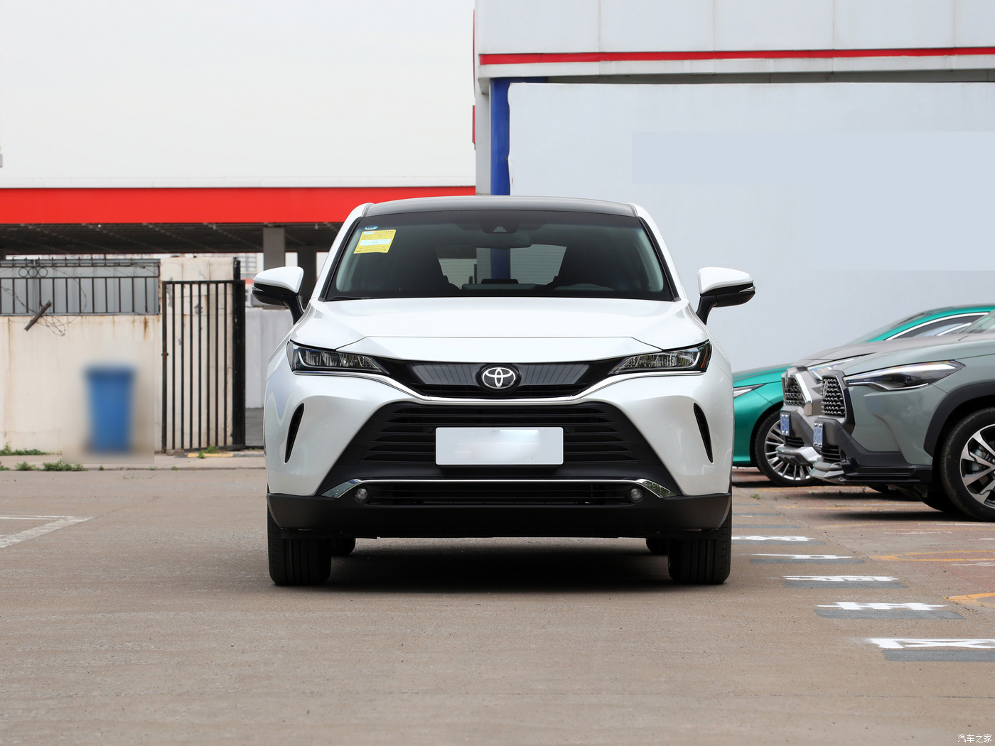4-Wheel SUV Left-Hand Steering Automatic Gear Box Leather Seats Rear Camera-Petrol Economy Car Curb Weight 1000kg-2000kg
