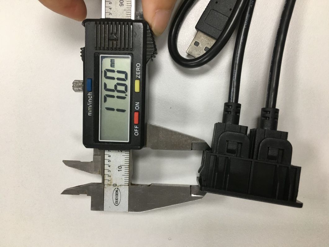 Customized Car USB Charger Port for Mitsubishi Dash Mount Car Charge USB Dual