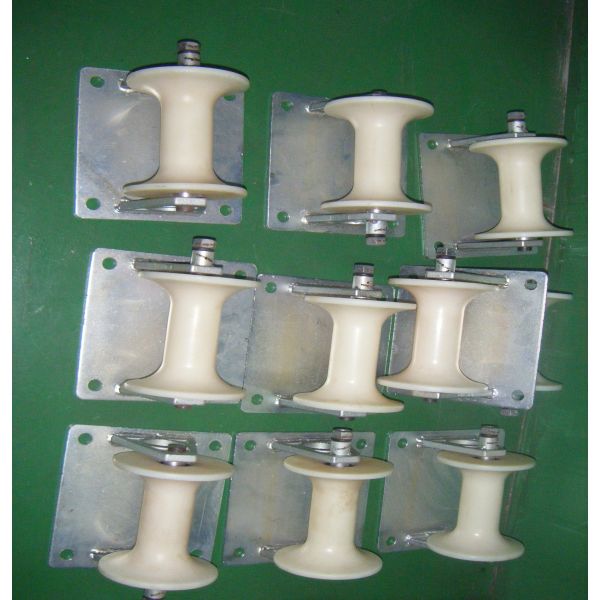 Pithead Spray Painting Steel Three Wheel Cable Roller