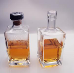 Wholesale Zinc Alloy Cork Square Whiskey Bottle 700ml 21.5mm Crystal White from china suppliers