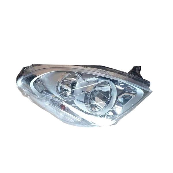 Automotive Parts for Iveco Car Head Light of Right Side OE No. 5801375415 Year