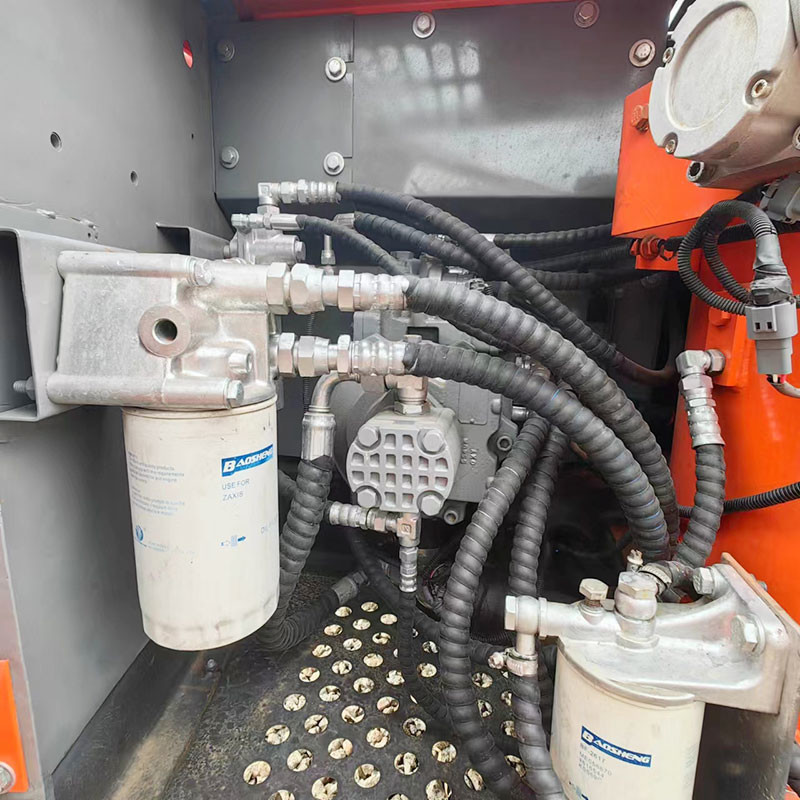 CE Used Hitachi ZX120-6 Excavator ISUZU CC-4BG1TC Engine 66kw 0.52m3 Bucket Capacity