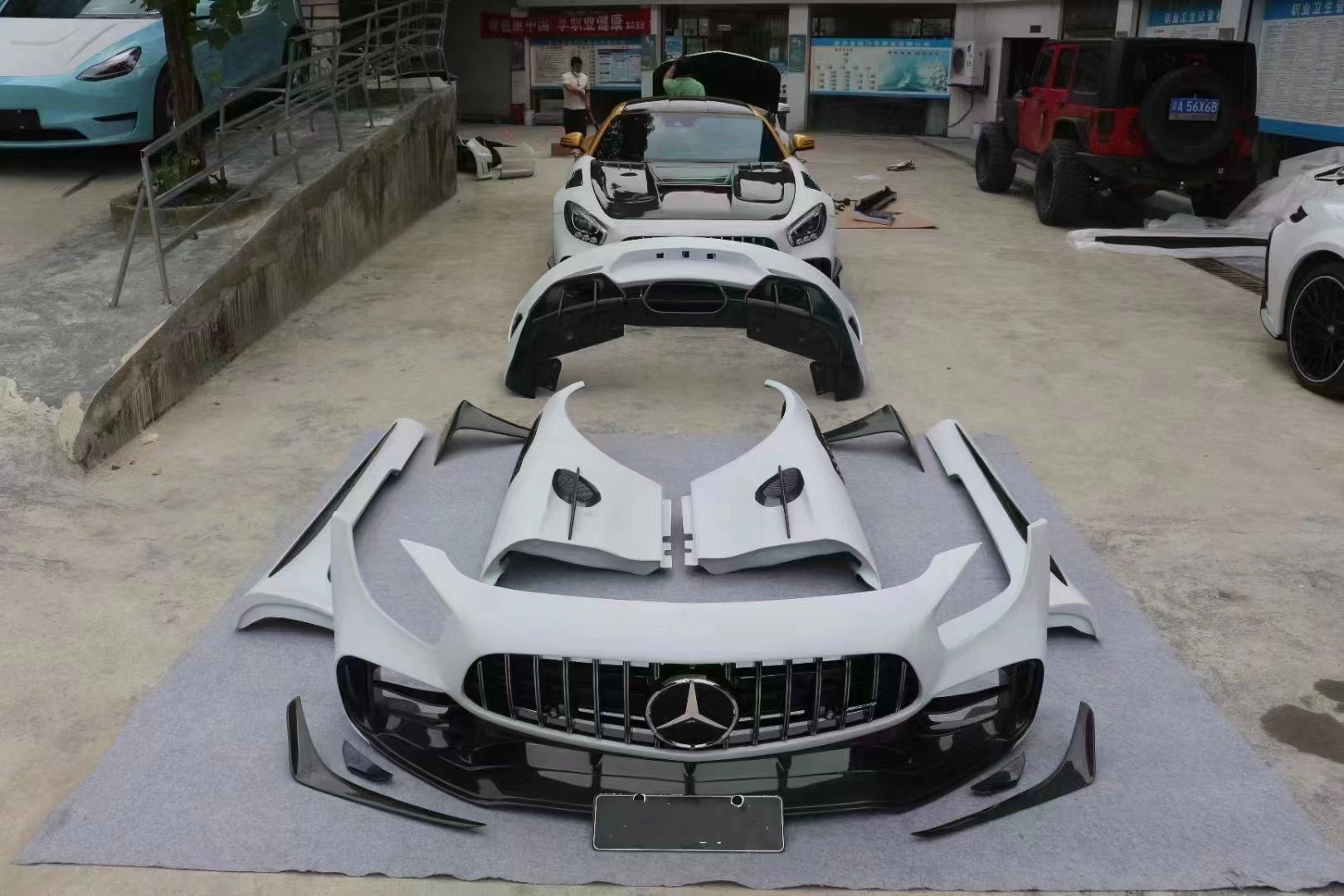 Auto Parts for Mercedes-Benz AMG GT GTS GTC Body Kit AMG GT GTS Upgraded Pro Style Front and Rear Bumper Spoiler Body Kit