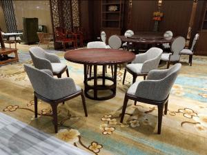 Wholesale ISO14001 Veneer Hotel Restaurant Furniture Solid Wood Dinning Table Set from china suppliers