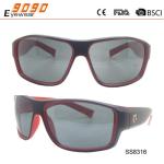 2017 fashion sports sunglasses with 100% UV protection lens, suitable for men