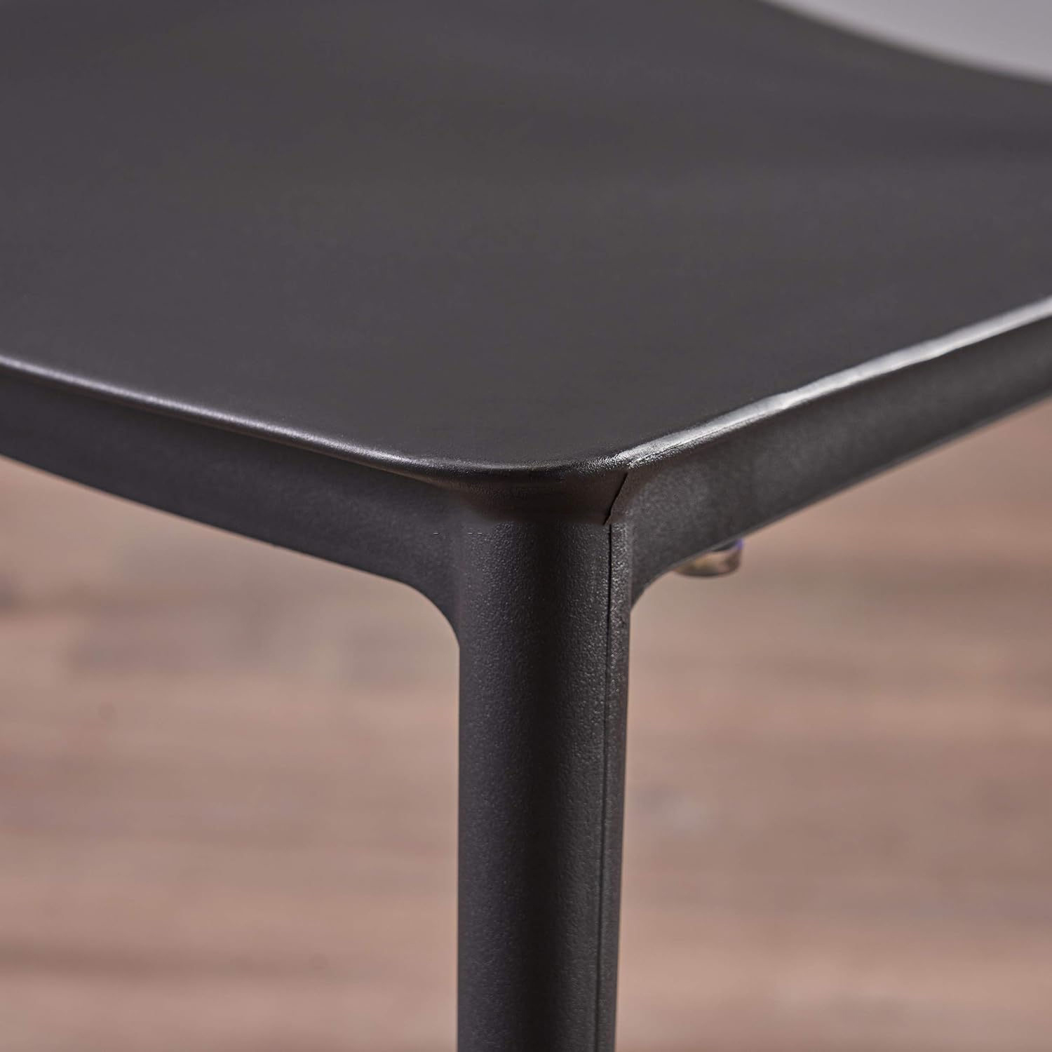 Modern Simple Design Stackable PP Plastic Cafe Outdoor Dining Chairs in Custom Colors for Outdoor Seating