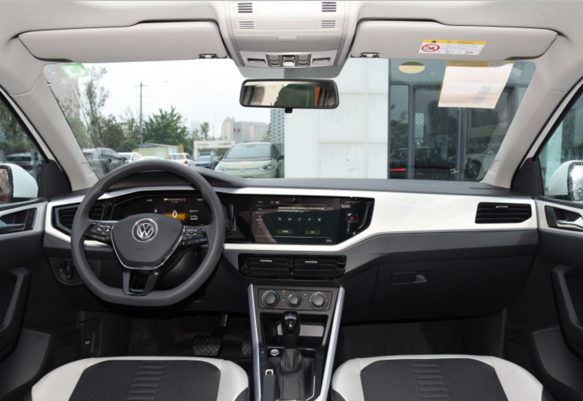 VW Polo 2023 Plus 1.5L Automatic colorful technology version 5 Door 5 seats hatchback Small car