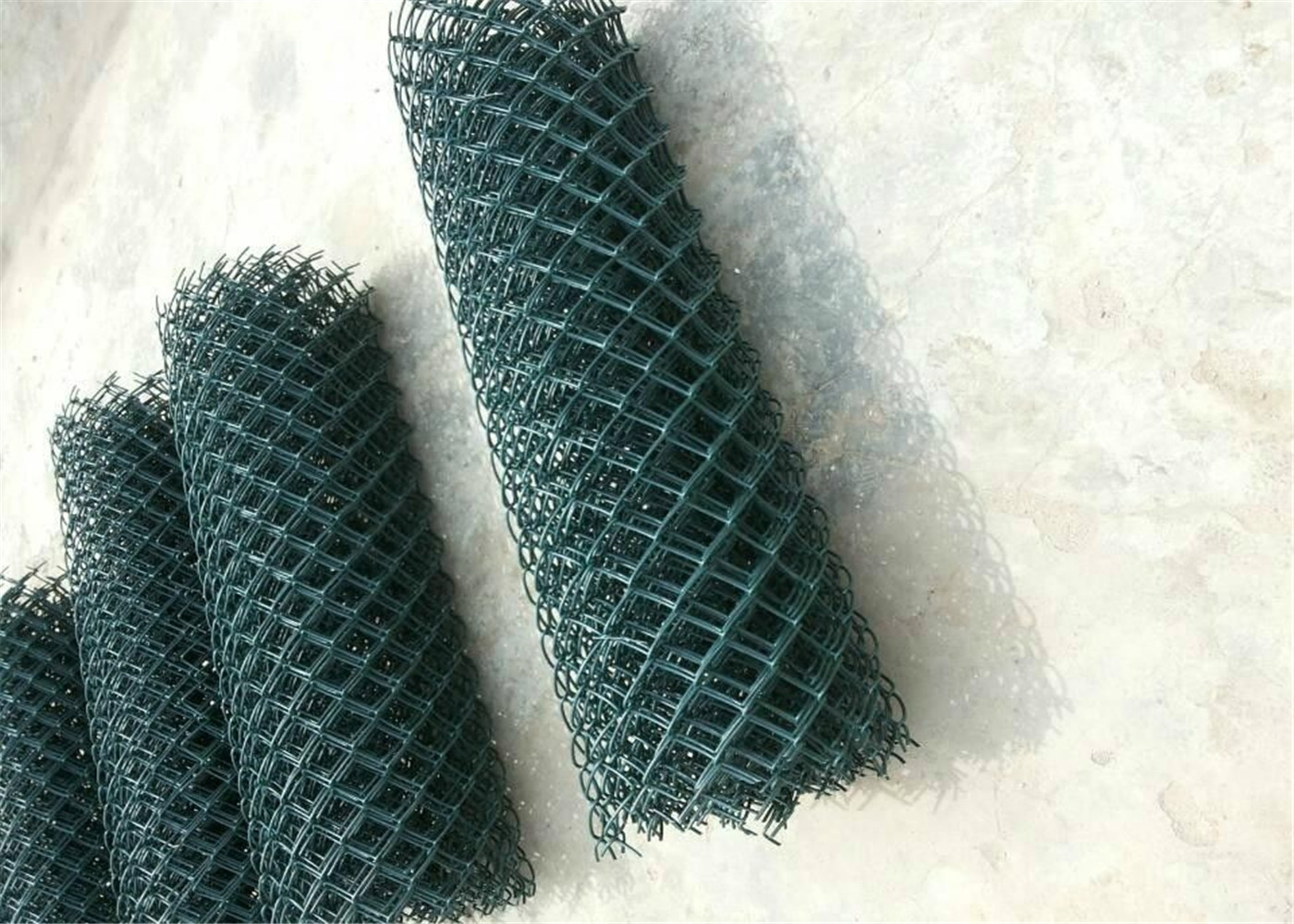 PVC Coated Chain Link Fence For Football Field Fence