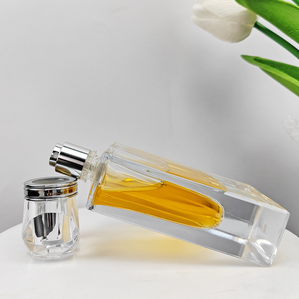 50ml Perfume Bottle with Glass Base Material and Logo Acceptable Customer's Logo