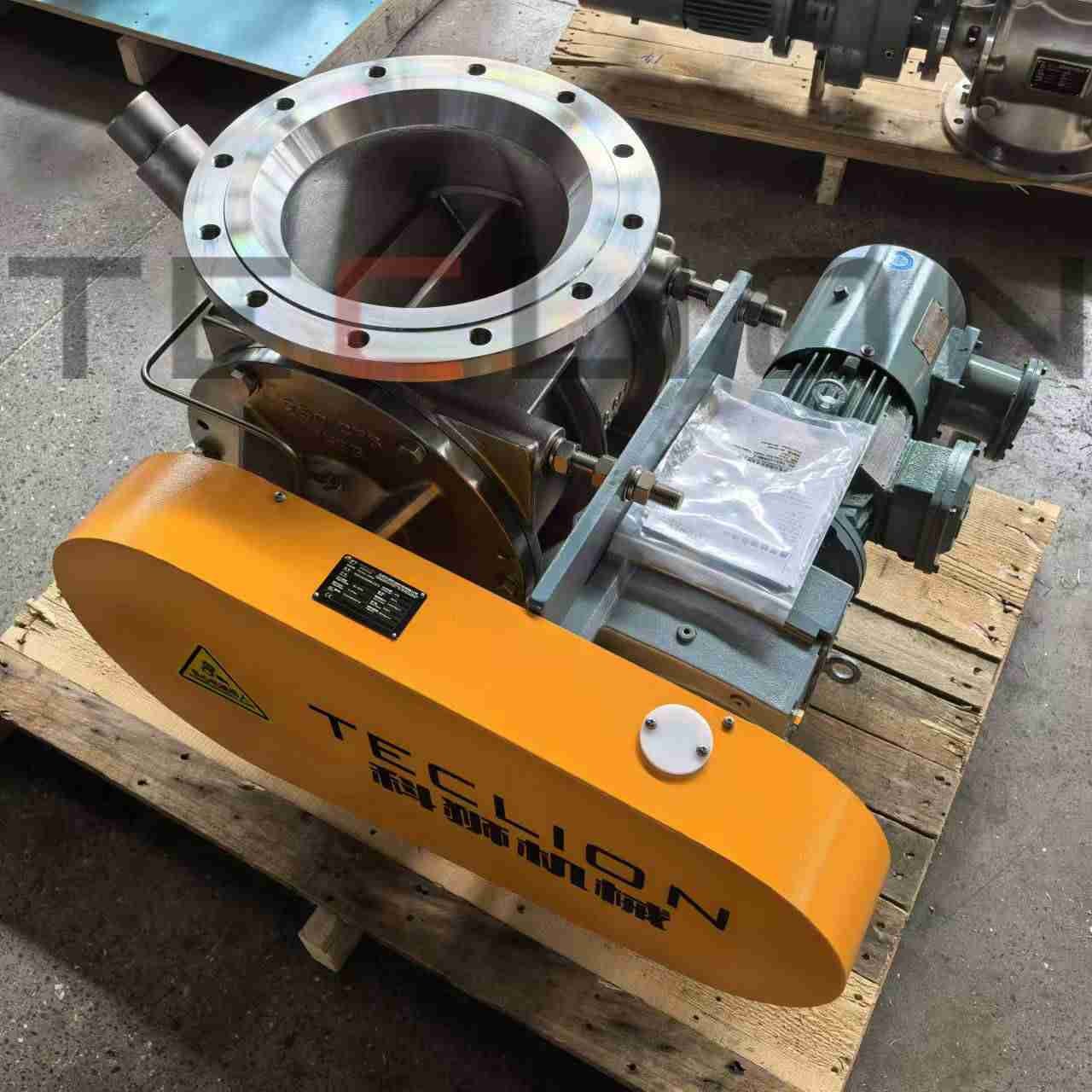 6L 304SS Stainless Steel Rotary Feeder Valve With Exhaust Hopper